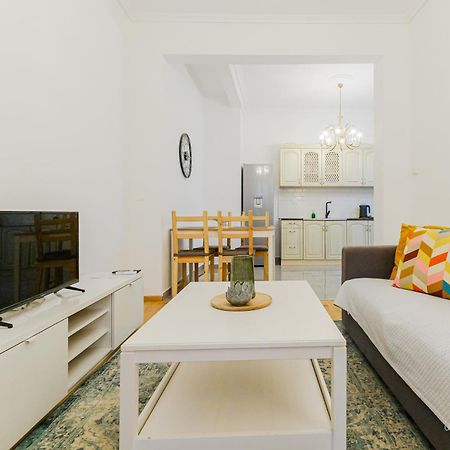 Daylily, 2 Bdrm Apartment, Vesta Philoxenia سالونيك المظهر الخارجي الصورة